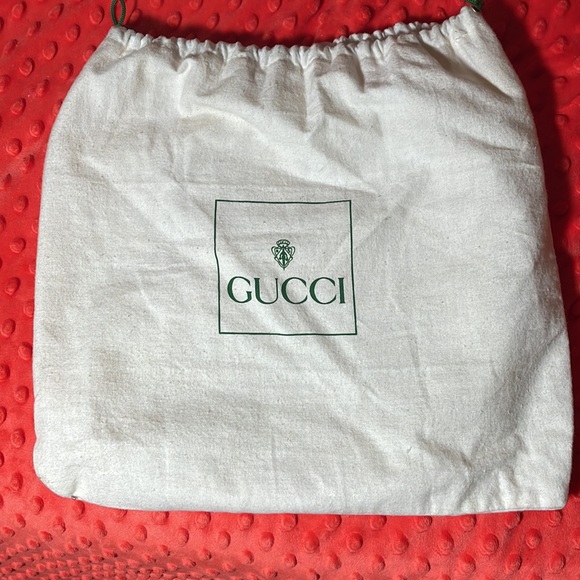 Vintage White Gucci Micro GG Crossbody Bag - Picture 16 of 17
